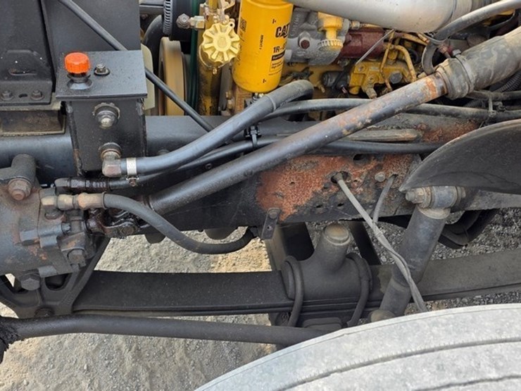 2008-caterpillar-c7-image-36