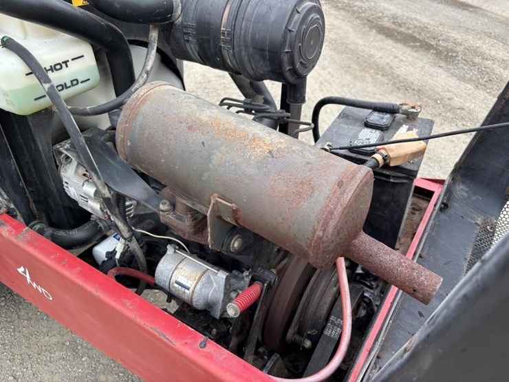 2011-toro-groundsmaster3280d-image-28