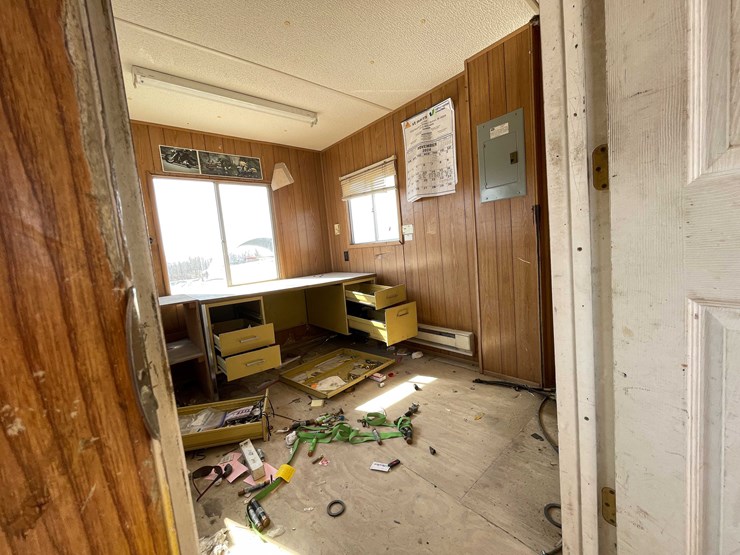 #5667-•-job-office-trailer-image-36