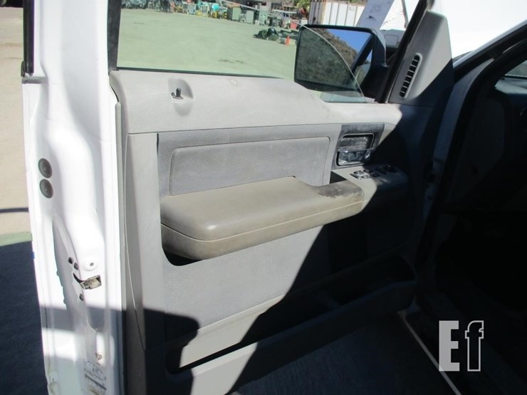 2006-ford-f150-image-13