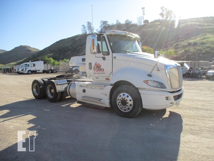 2017-international-prostar-image-2