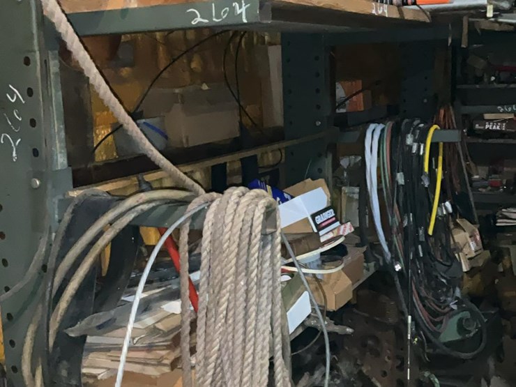 #264-•-cantilever-rack-and-contents-image-3