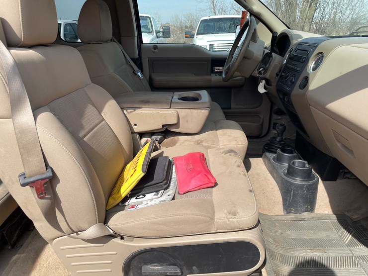 #5675-•-2006-f150-4x4-extended-cab-long-box-(has-wi-title)-image-100