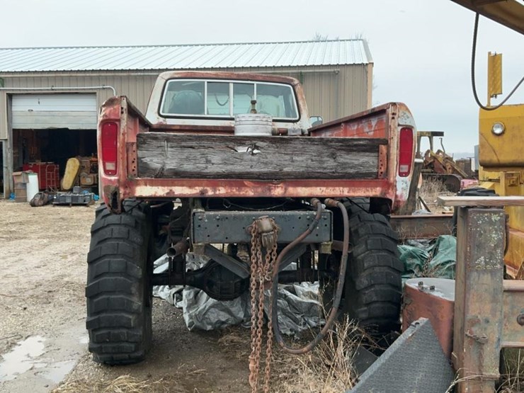 1976-ford-f350-image-4