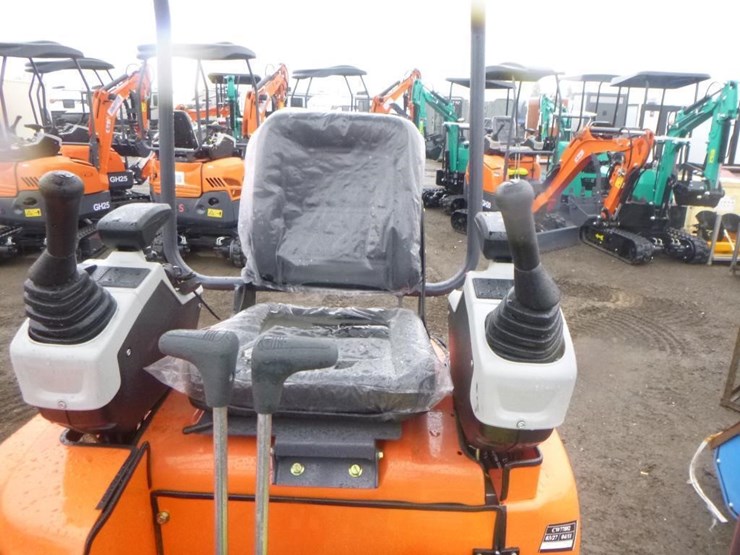 aboss-gh25-hydraulic-excavator-image-19