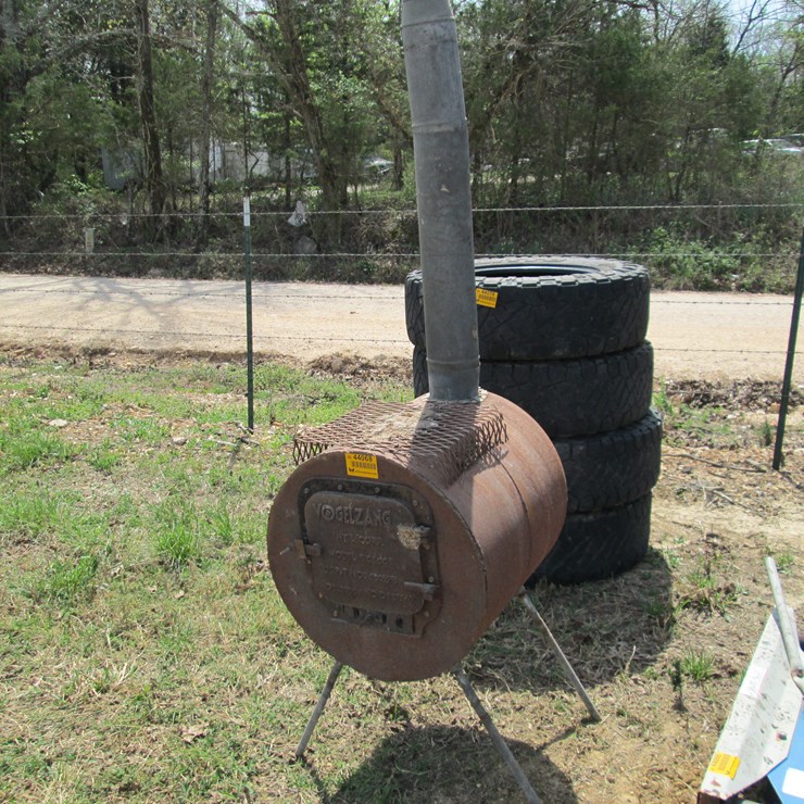 #44068 • Vogelzang Wood Stove