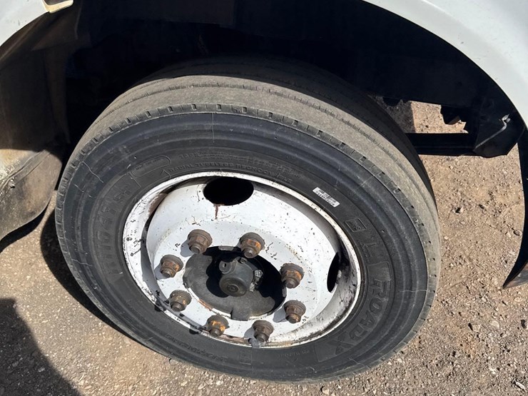 1999-international-4700-image-13