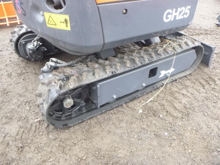 aboss-gh25-hydraulic-excavator-image-27