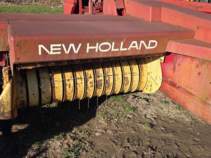 new-holland-310-image-8
