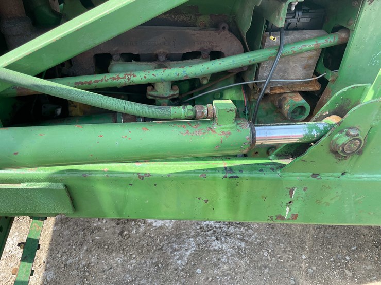 1961-john-deere-2010-image-21