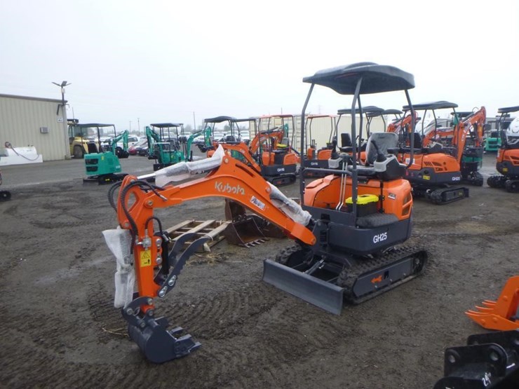 aboss-gh25-hydraulic-excavator-image-1