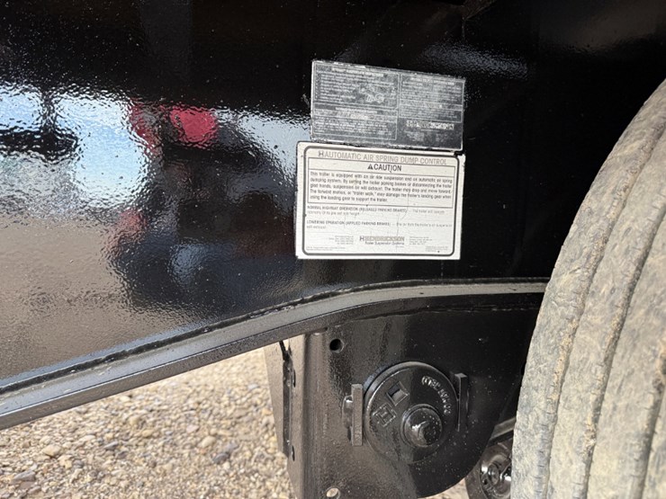 2014-transcraft-53'-x-102"-image-12