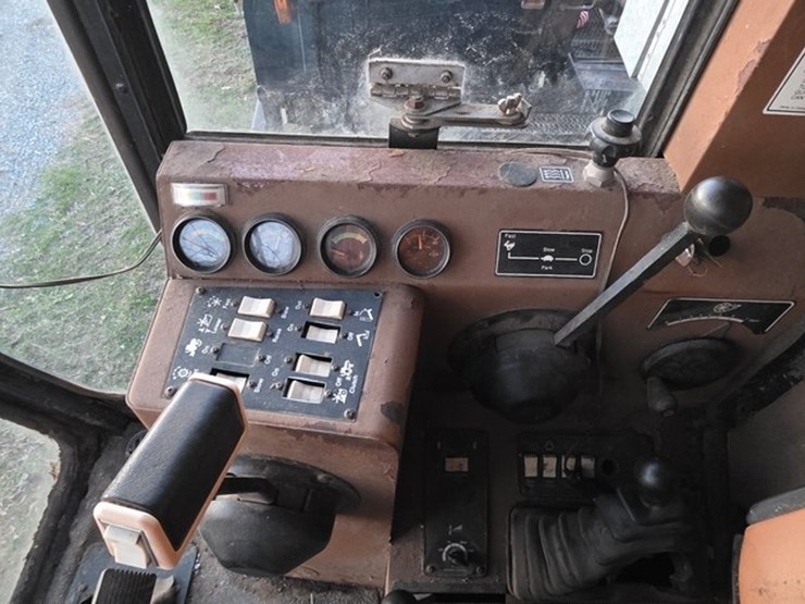 gleaner-r40-image-56