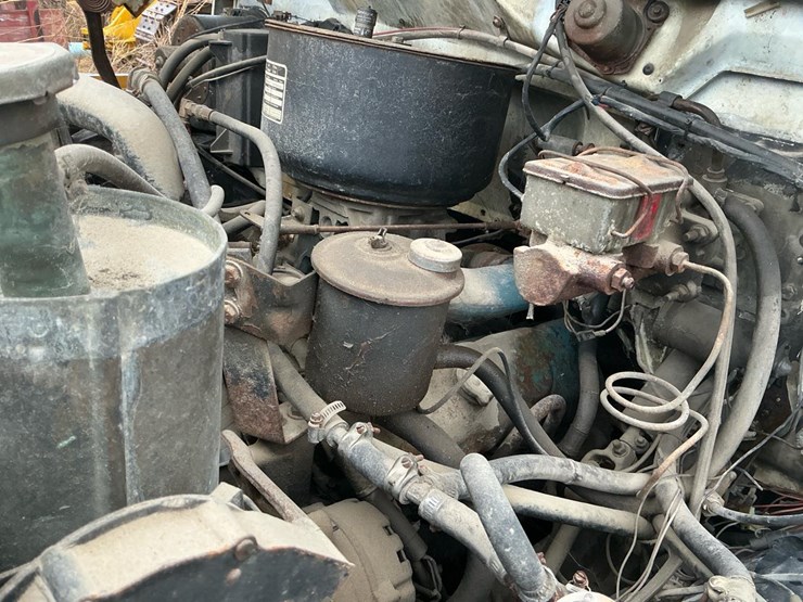 #301-•-1980-ford-k604-flatbed-truck-image-14