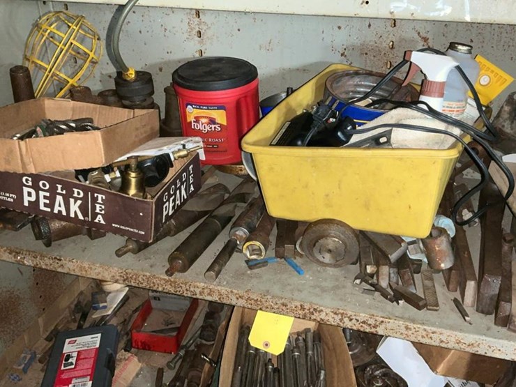 #231-•-parts-shelf-and-contents-image-24