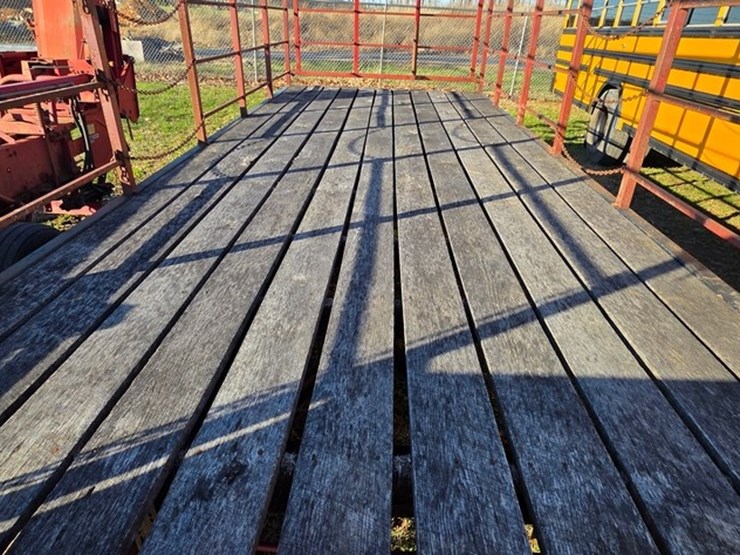 8x22-metal-rack-hay-wagon-image-26