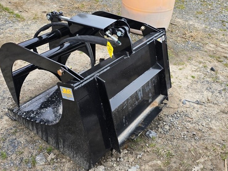new-jmr-44"-mini-skidloader-grapple-image-2
