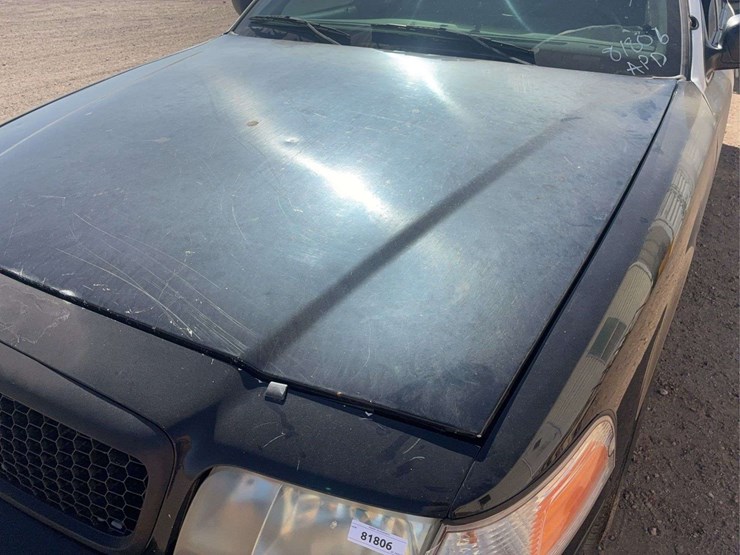 2011-ford-crown-victoria-lx-police-/-sedan-4d-image-5