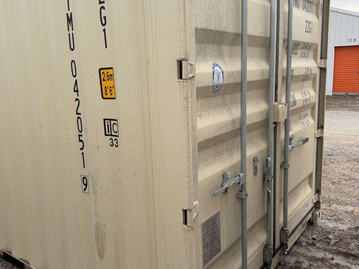 20-foot-shipping-container-image-8