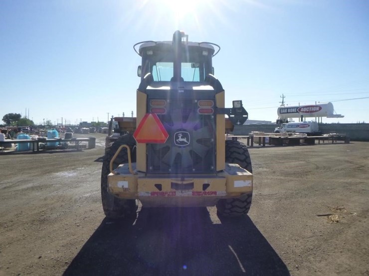 2005-deere-624j-image-8