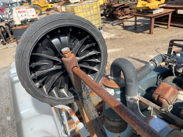 #5691-•-1985-target-concrete-saw-image-13