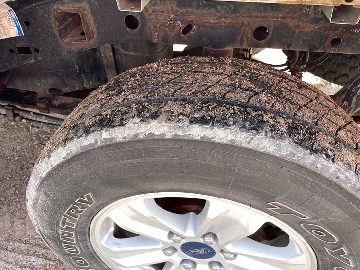 #5673-•-2015-f150-xlt-4x4-extended-cab-(has-wi-title)-image-11