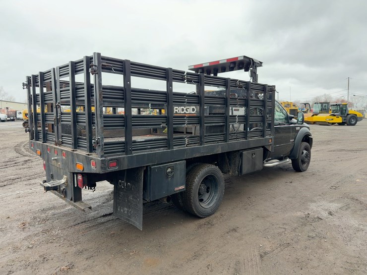 2006-ford-f550-xl-image-5