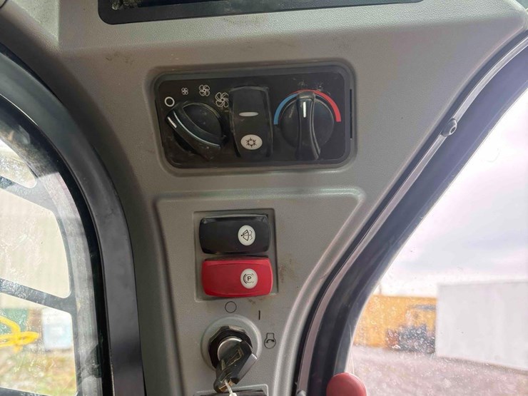 2019-caterpillar-272d2-image-20