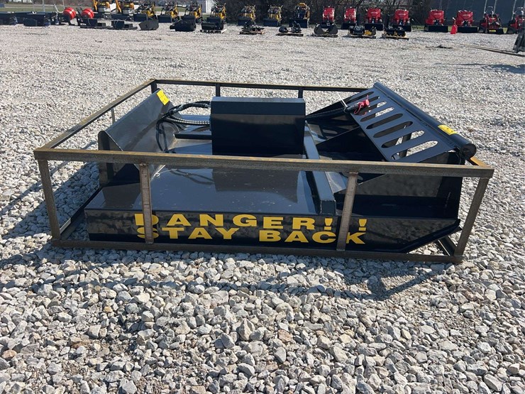 mower-king-ssrc26011203c-skid-steer-brush-cutter-attachment-image-2