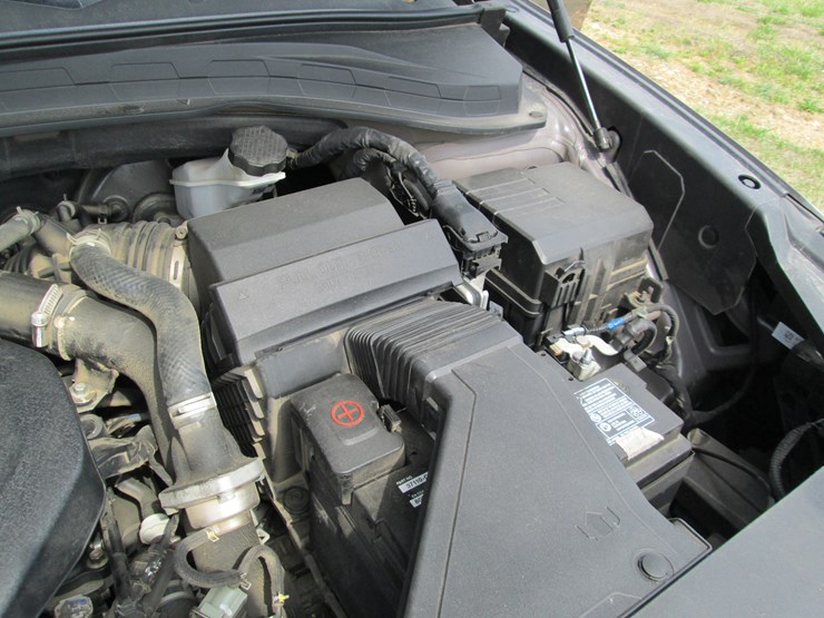 2019-hyundai-santa-fe-image-12