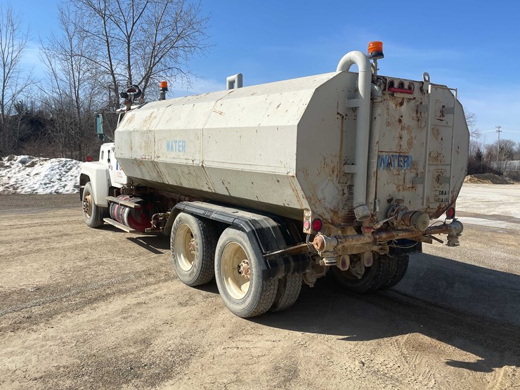 1987-ford-ltl9000-image-7