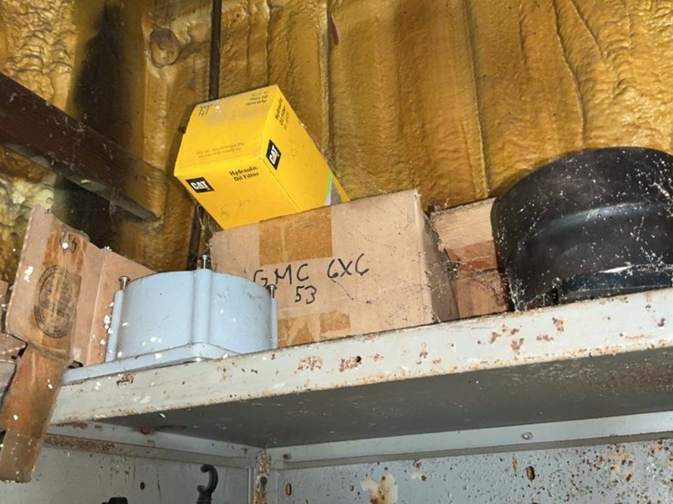 #231-•-parts-shelf-and-contents-image-49