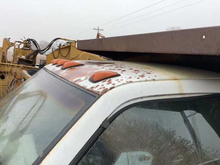 1991-chevrolet-cheyenne-3500-image-32