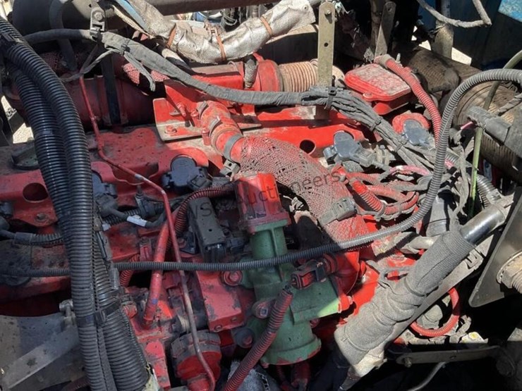 2018-peterbilt-520-image-17