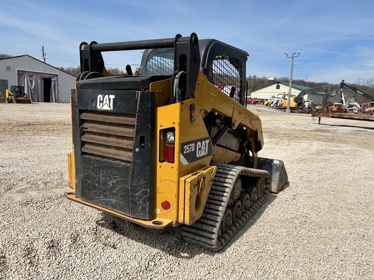 caterpillar-257d-image-4