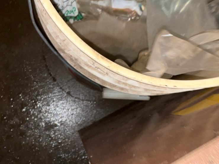 #268-•-bolt-bin-and-bolts-image-6