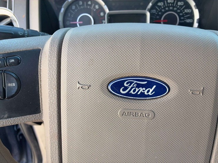 2007-ford-expedition-xlt-image-22