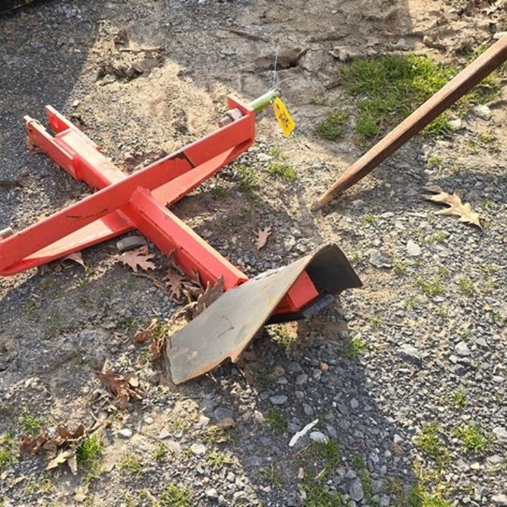 12" 3pt. Potato Plow