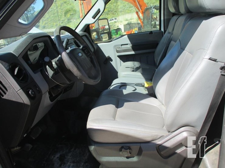 2012-ford-f550-sd-image-7