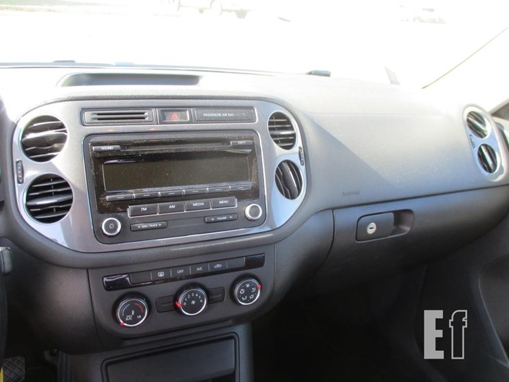 2013-volkswagen-tiguan-image-9