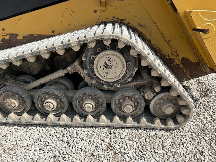 caterpillar-257d-image-18