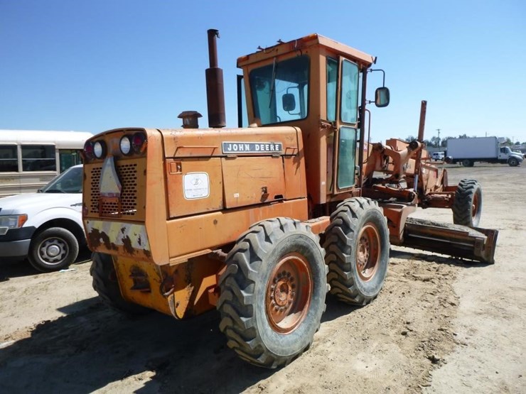1980-john-deere-jd670-a-motor-grader-image-4