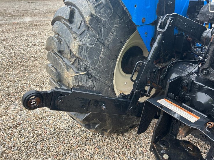 2016-new-holland-workmaster-70-image-14