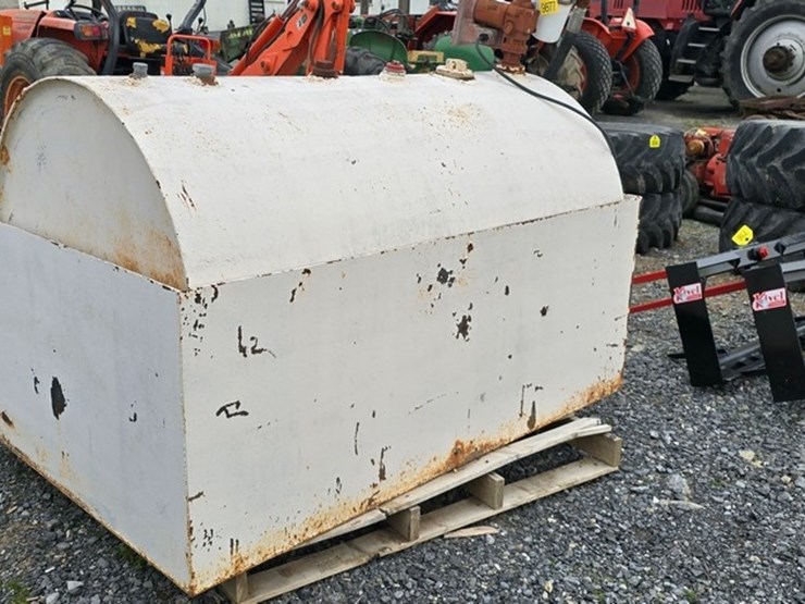 white-fuel-tank-w/electric-pump-image-2