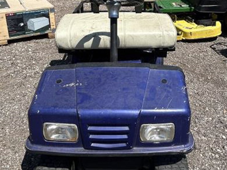 #100-•-cricket-mini-golf-cart-image-2