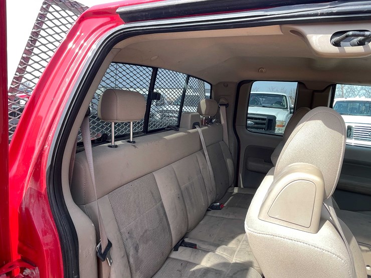 #5675-•-2006-f150-4x4-extended-cab-long-box-(has-wi-title)-image-86