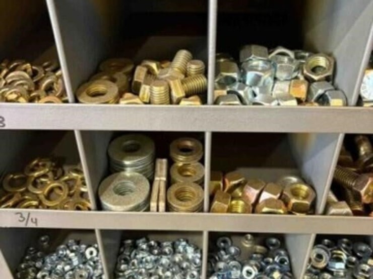 72-hole-bolt-bin-with-hardware-image-7