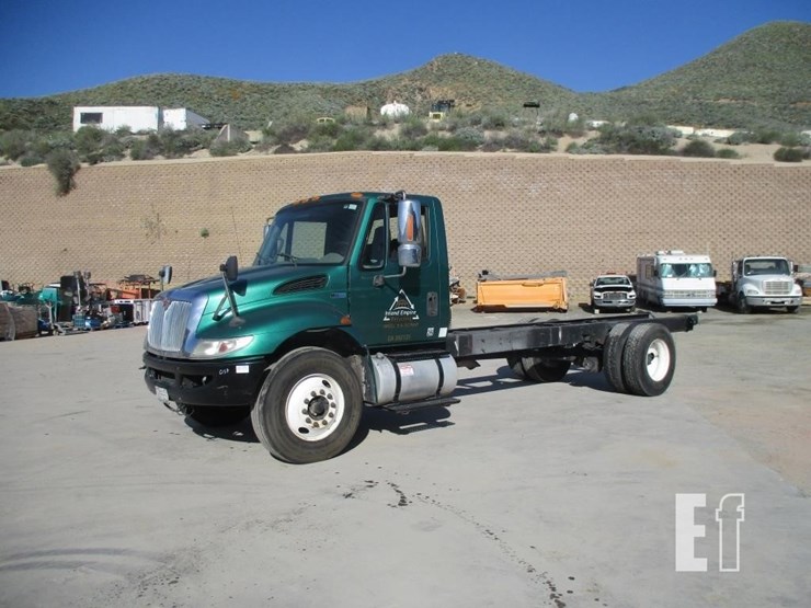 2013-international-durastar-4300-image-1