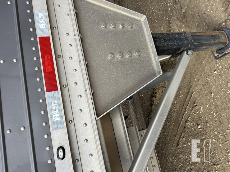 2025-wilson-grain-trailer-image-73