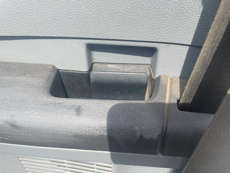 #5677-•-2011-f250-4x4-extended-cab-(has-wi-title)-image-88